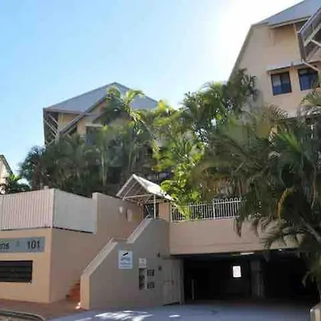 Oasis In Cbd With Free Secured Parking Apartment *