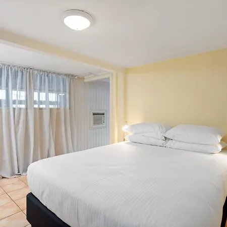 'mini Blue' - Charming 1-bed Near Local Shops Holiday home Brisbane