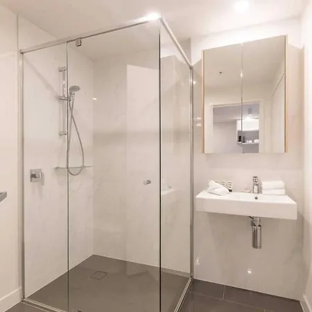 Ivy And Eve 1 Bedroom Spacious - Gchm Apartment *