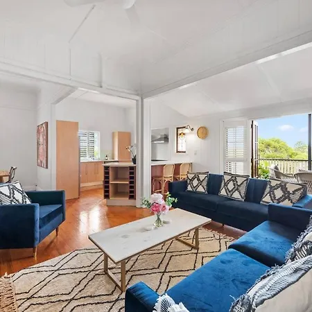 Charming 5br Family W/pool 10min From Airport Brisbane