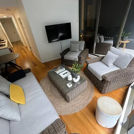 Newstead Ideally Located 2bed 2bath Free Parking In Heart Of Everything