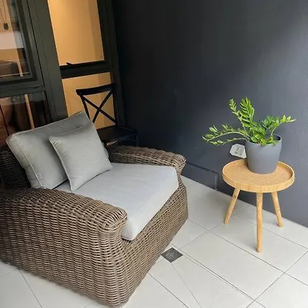 Newstead Ideally Located 2bed 2bath Free Parking In Heart Of Everything Brisbane