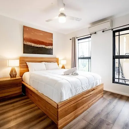 Relax In 2b2b Chateau Near Uq With Parking+balcony Apartment