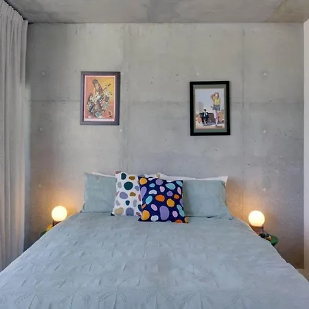 Escape 2 The New 3bed Highgate Hill *