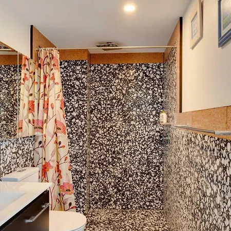 New 3bed Highgate Hill *