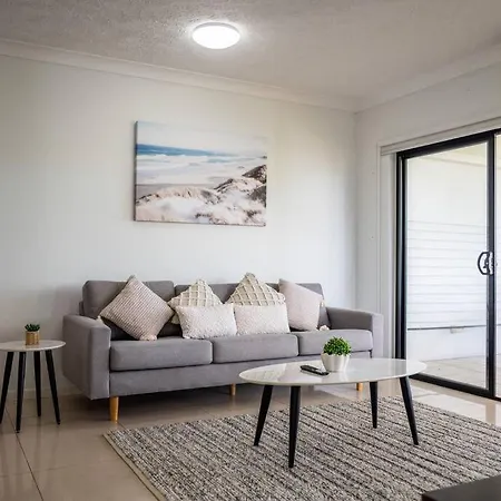 Apartment Luxurious 2-bedroom Space With Private Parking Brisbane