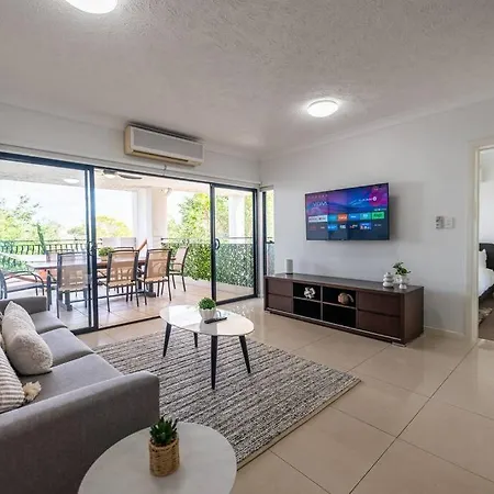 Luxurious 2-bedroom Space With Private Parking Brisbane