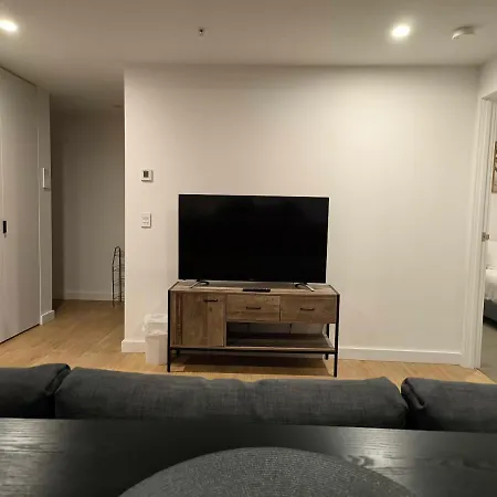 Inner Free Parking Indoor& Great Location&view&prem Netflix Apartment