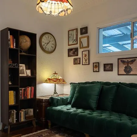 Villa Willow Luxury Retreat: Pool Jacuzzi, Sauna *
