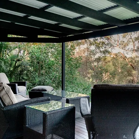 Villa Willow Luxury Retreat: Pool Jacuzzi, Sauna *