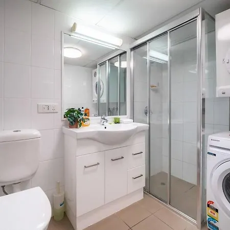 Stunning 1b1b River View Apt W Parking + Wifi * Brisbane