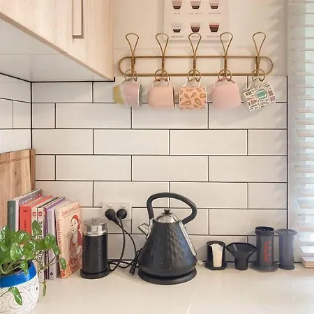 Tranquil 3 Beds 1 Study 2 Baths Family W Parking Nr Cbd Holiday home Brisbane