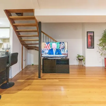 Duplex 2beds 2baths Fortitude Valley W Parking Pool Walk To Everything Apartment *