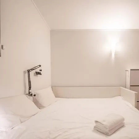 Apartment Duplex 2beds 2baths Fortitude Valley W Parking Pool Walk To Everything
