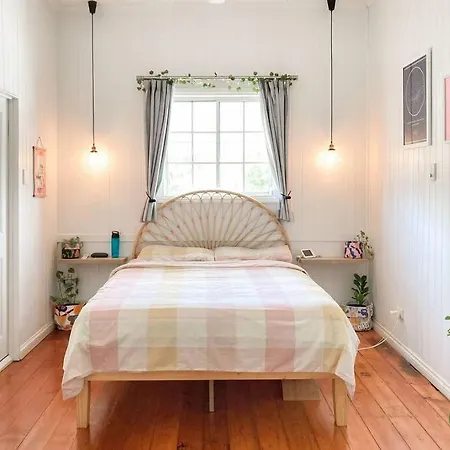 Tranquil 3 Beds 1 Study 2 Baths Family W Parking Nr Cbd Holiday home *