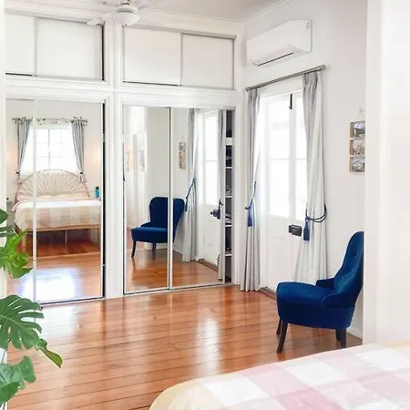 Tranquil 3 Beds 1 Study 2 Baths Family W Parking Nr Cbd Holiday home