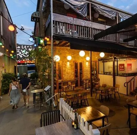 Apartment Duplex 2beds 2baths Fortitude Valley W Parking Pool Walk To Everything Brisbane