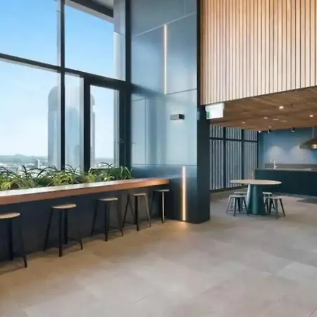 Executive River View 1 King Bed Cbd W Car Park