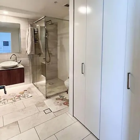Apartment Executive River View 1 King Bed Cbd W Car Park Brisbane