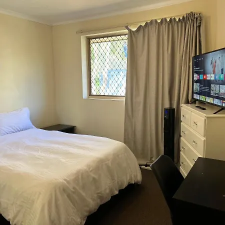 Homestay Clayfield Sharing With Merry Brisbane