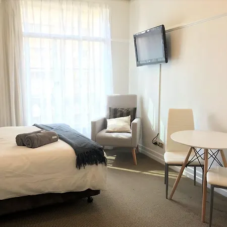 Evolution 5* Brisbane