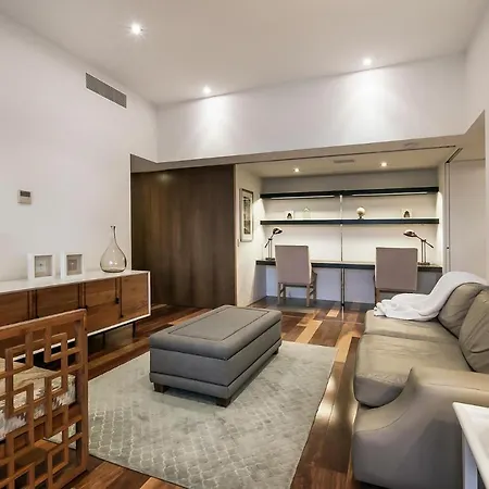 Stunning Waterfront Penthouse 3 Or 4 Bedrooms Apartment