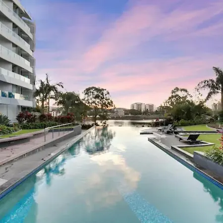 Apartment Stunning Waterfront Penthouse 3 Or 4 Bedrooms Brisbane