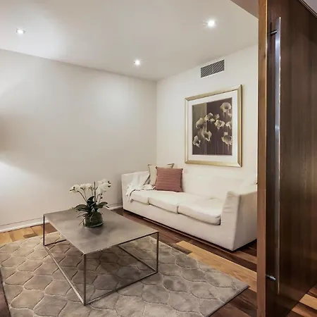 Stunning Waterfront Penthouse 3 Or 4 Bedrooms Apartment