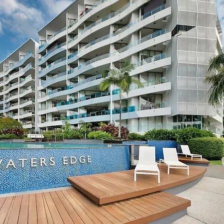 Stunning Waterfront Penthouse 3 Or 4 Bedrooms Apartment
