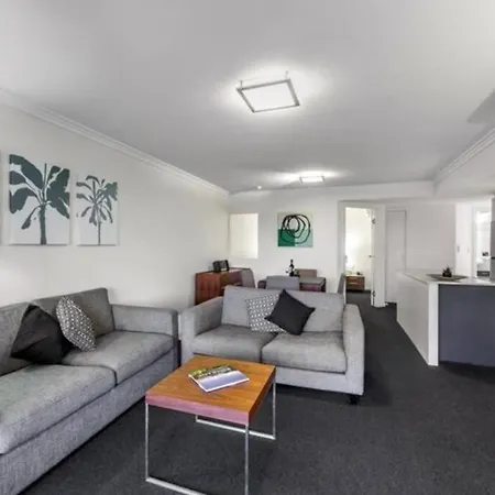 Woolloongabba 1bed 1bath Apt W Parking Near Cbd Apartment Brisbane