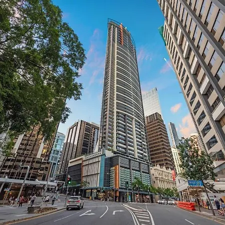 Breathtaking! 2bed/2bath/1car/pool ~ Cbd