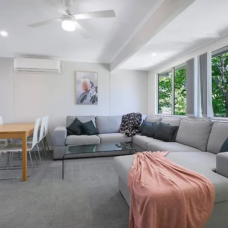 'the Palms' A Classic Queensland Retreat * Brisbane