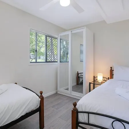 'the Palms' A Classic Queensland Retreat *