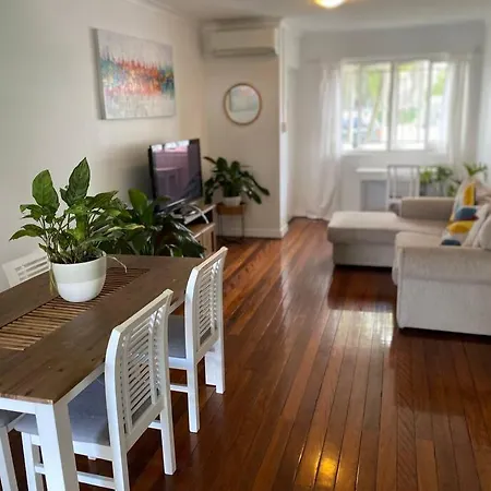 Paddington Pad With Back Deck And Free Car Space Close To Suncorp Apartment *