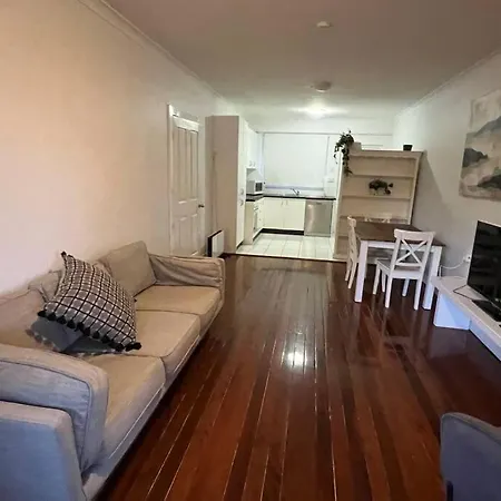 Paddington Pad With Back Deck And Free Car Space Close To Suncorp Brisbane