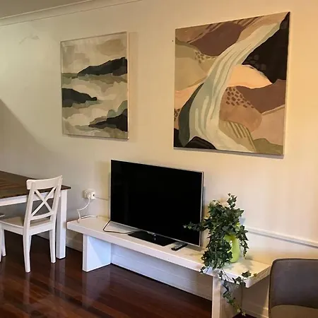 Paddington Pad With Back Deck And Free Car Space Close To Suncorp Brisbane