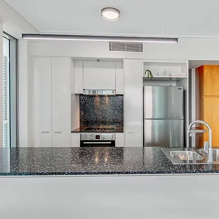 Spectacular River View Apartment