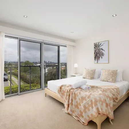 Renov Peaceful 3br Morningside Gem: Cozy Retreat