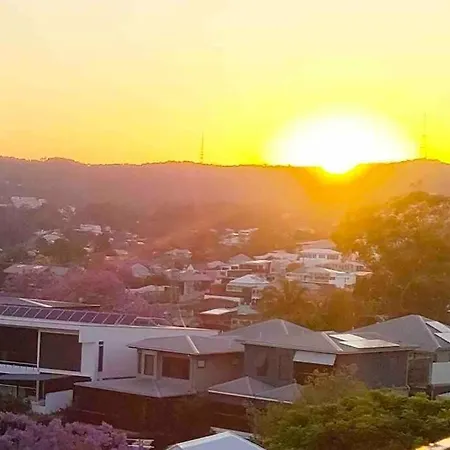 Apartment 2b1b Apt Sunset View+parking+city+suncorp Stadium *