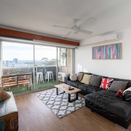 2b1b Apt Sunset View+parking+city+suncorp Stadium