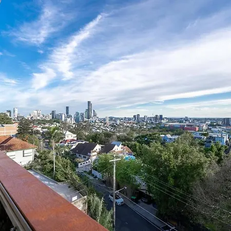 Apartment 2b1b Apt Sunset View+parking+city+suncorp Stadium *