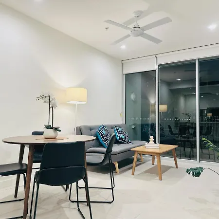 Apartment Street Oasis At Newstead Gasworks Precinct *