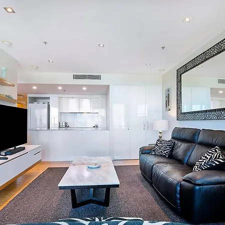 Stunning Sub-penthouse & Breathtaking River Views Brisbane