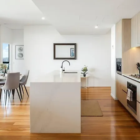 Cassa Bct - Stunning River View 3b Apt In South Managed By The Cassa