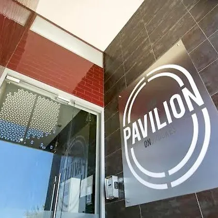 1bed Unit Inside Pavillion On Brookes Brisbane