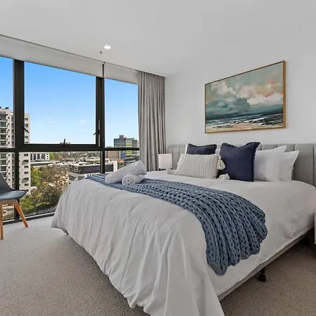 Apartment Cozy 2 Bed Retreat Milton - Pool, Walk To Sstadium
