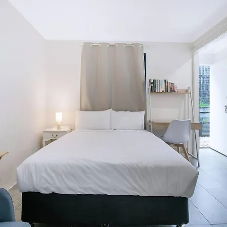 The Sunny - A Peaceful Riverside Abode Apartment *