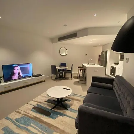 New! Great Value - Skytower Center Of Cbd Apartment Brisbane