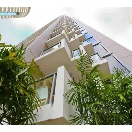 Cbd Modern Studio W/ Balcony + Pool + Gym + Sauna