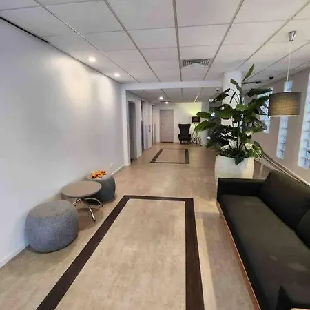Apartment South Modern